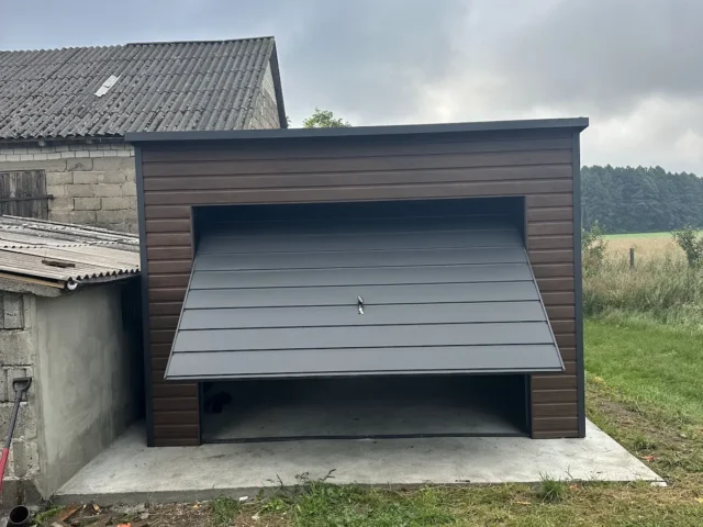 Garaż blaszany 3,7×6 m, woj. kujawsko-pomorskie — ujęcie 2