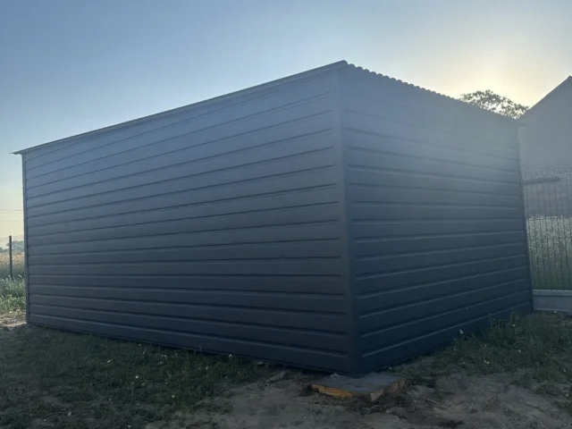 Garaż blaszany 3×5 m, woj. wielkopolskie — ujęcie 3