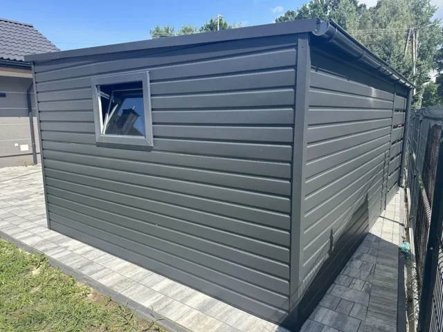 Garaż blaszany 5×3,5 m, woj. wielkopolskie — ujęcie 2