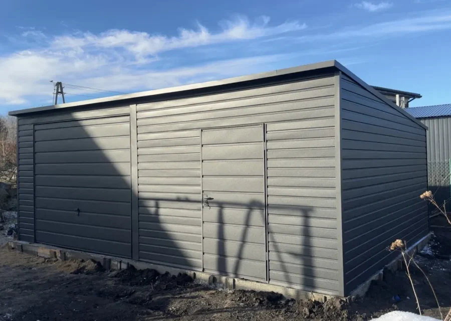 Garaż blaszany 7×5 m, woj. małopolskie — ujęcie 1