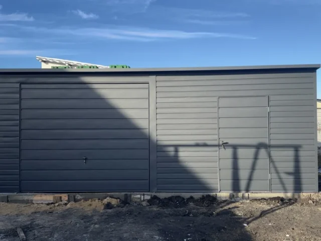 Garaż blaszany 7×5 m, woj. małopolskie — ujęcie 2