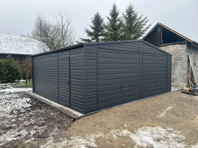 Garaż blaszany 7×6 m, woj. małopolskie — ujęcie 3