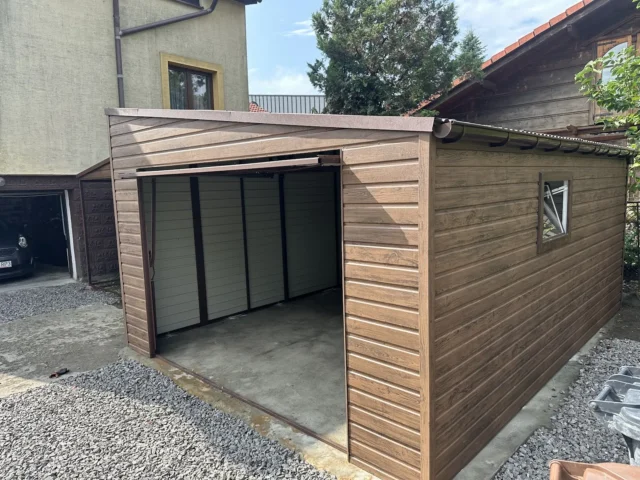 Garaż blaszany 8×5 m, woj. świętokrzyskie — ujęcie 1