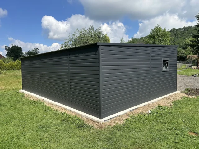 Garaż blaszany 8×5,8 m, woj. podkarpackie — ujęcie 1