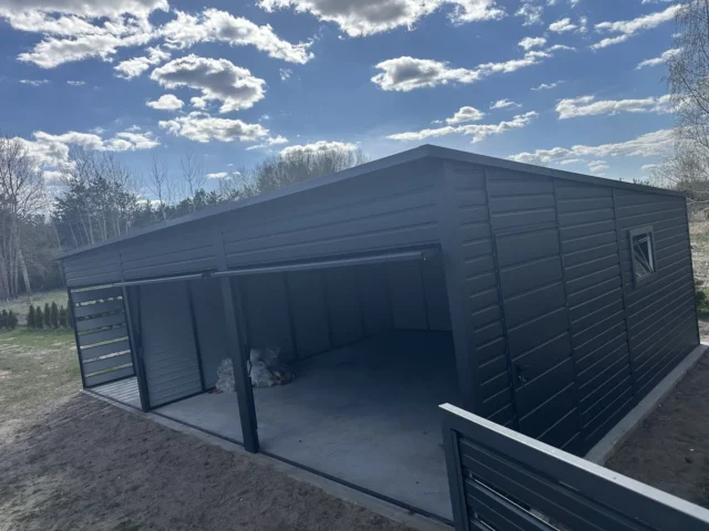 Garaż blaszany 9×5,8 m, woj. opolskie — ujęcie 4