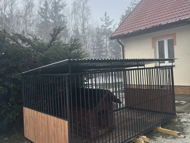 Kojec dla psa 4×3 m, woj. śląskie — ujęcie 2