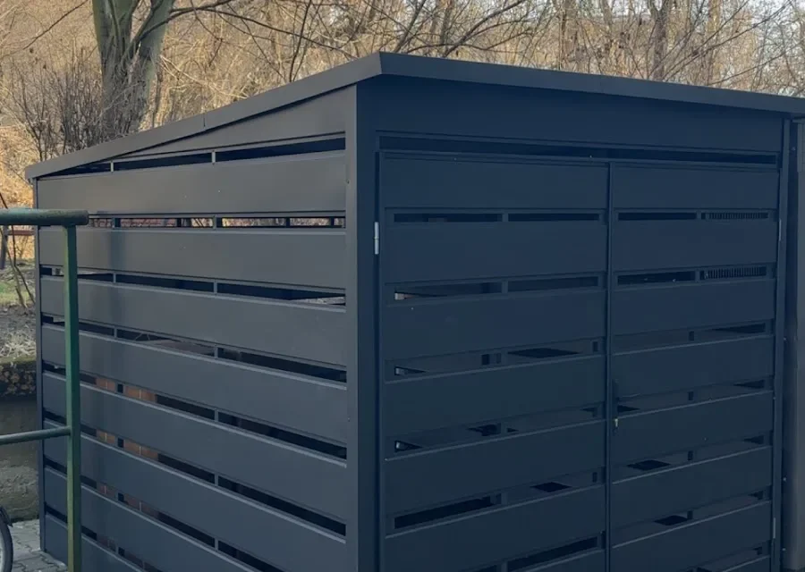 Wiata śmietnikowa 2×3 m, woj. opolskie — ujęcie 1