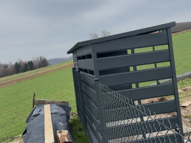 Wiata śmietnikowa 4×2 m, woj. opolskie — ujęcie 4