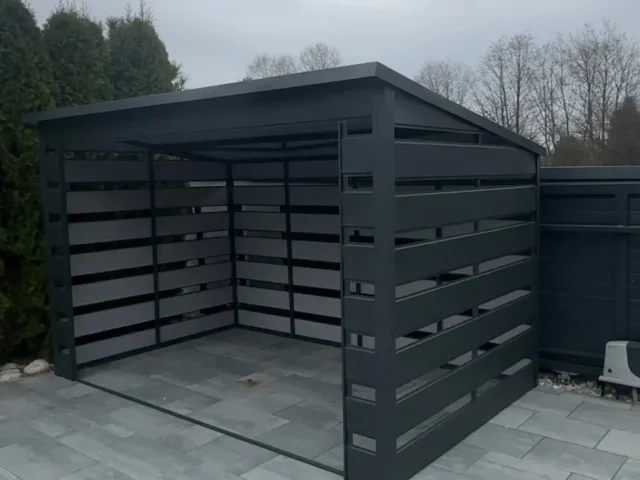 Wiata śmietnikowa 4×2,5 m, woj. wielkopolskie — ujęcie 1