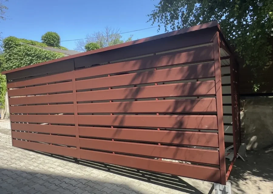 Wiata śmietnikowa 6×2 m, woj. łódzkie — ujęcie 1
